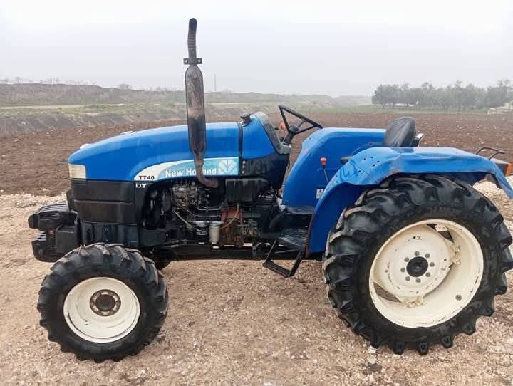 For Sell in Syria Tractor, New holland Tractor available in IDLIB, Size 40HP