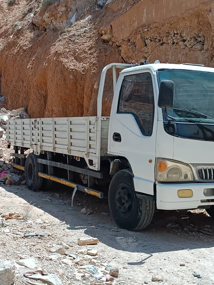 Syria Cars for sell, Trucks in syria for sellc, JAC Truck for sell in Syria, Chassis 6 meter