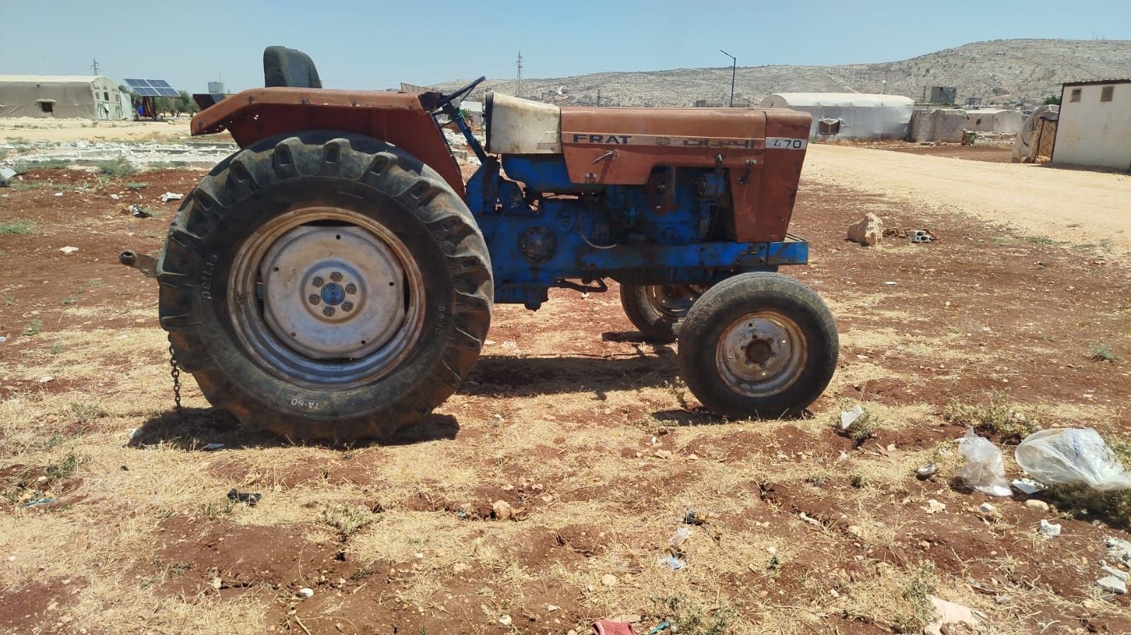 Tractor in Syria for Sell, Frat Tractor, Tractor Idlib Sarmada, Model 1999, Mobile 00963980306920