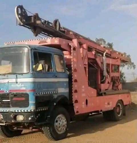 حصادة زراعية نيوهولاند