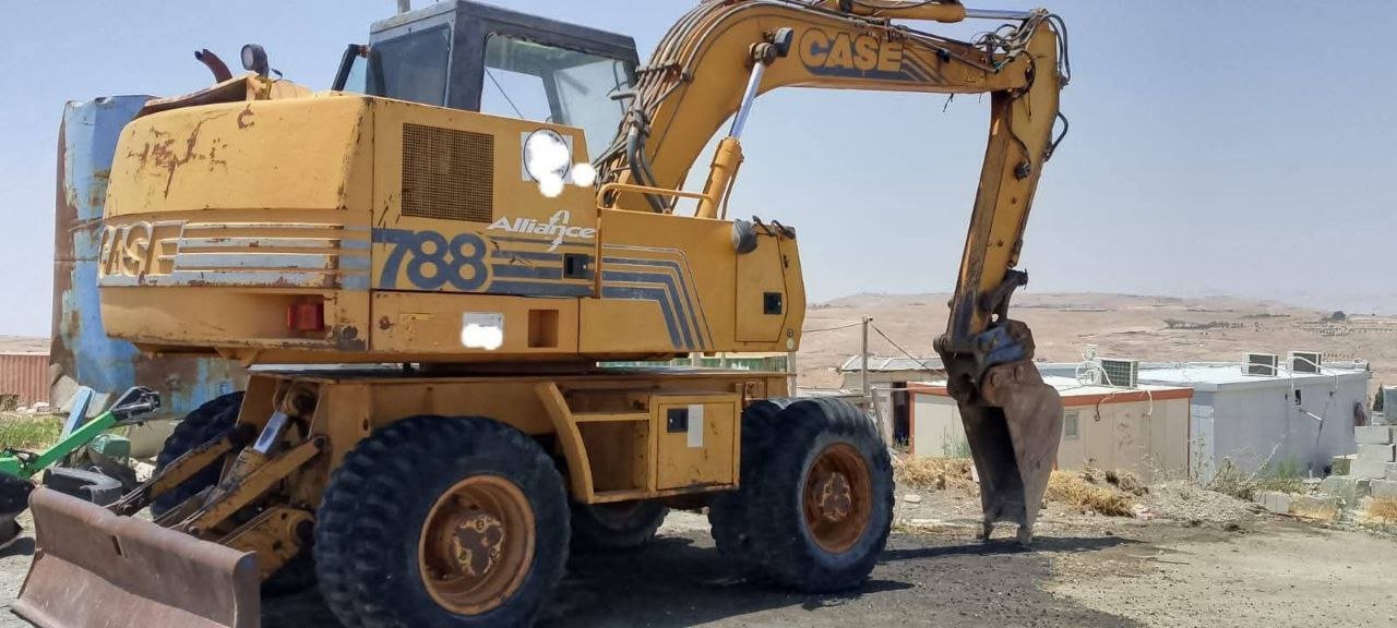 باكر حفار Case 788 موديل 1998، واصل دمشق مجمرك، أسعار الحفارات في سوريا