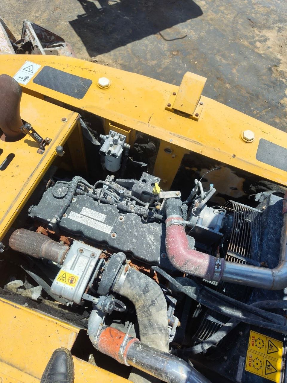 Excavator XCMG 210W Model 2017 Located in Aleppo in Excellent Condition