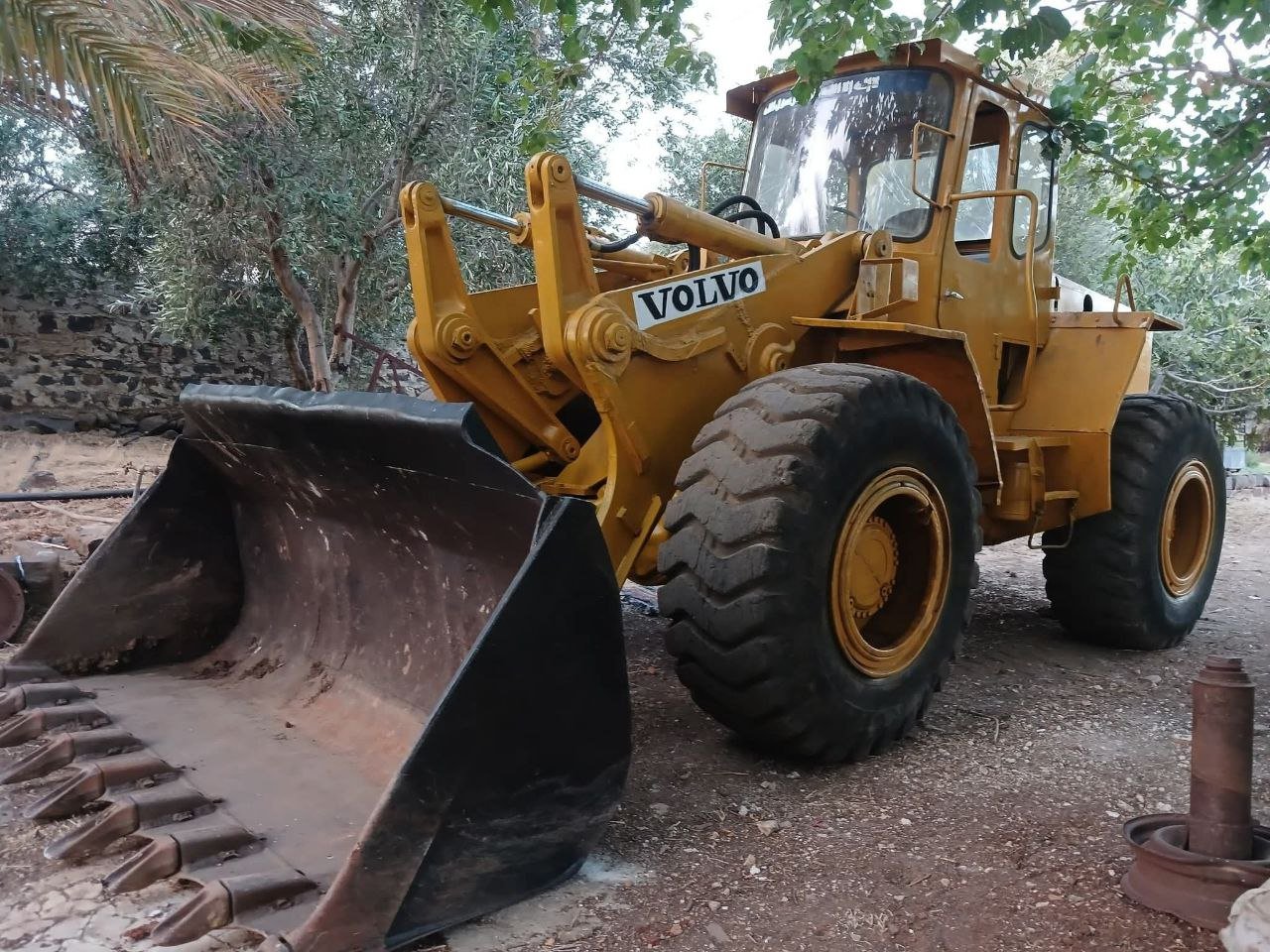 VOLVO BM 846 Loader Model 1997 for Sale, Location Homs