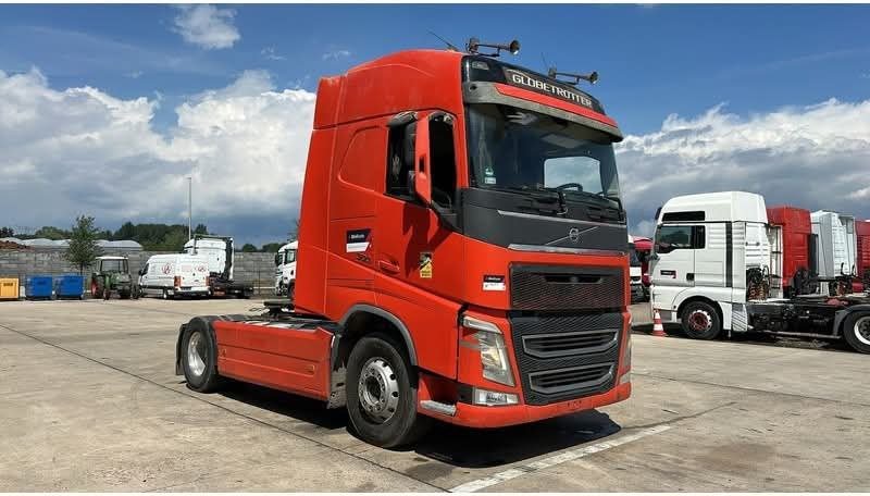 رأس سيارة شاحنة فولفو 500 موديل 2015 وارد أوروبي، مجمرك، تواجد حلب، منصات بيع شاحنات النقل الثقيل في سوريا