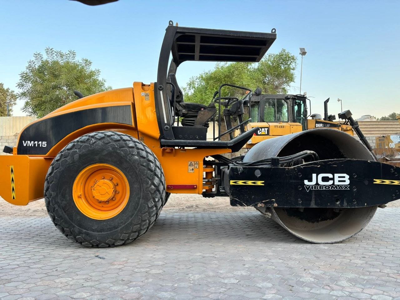 مدحلة JCB موديل 2013 بحالة فنية ممتازة، إدخال جديد، تواجد إدلب، أفضل منصة لبيع المعدات الثقيلة