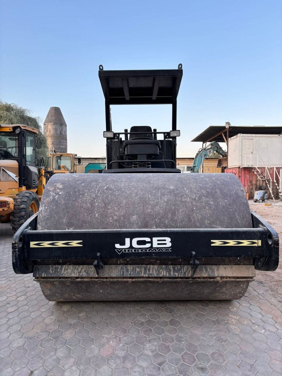 مدحلة JCB موديل 2013 بحالة فنية ممتازة، إدخال جديد، تواجد إدلب، أفضل منصة لبيع المعدات الثقيلة