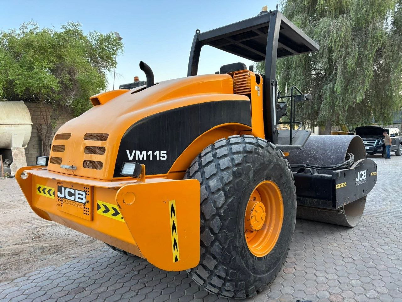 مدحلة JCB موديل 2013 بحالة فنية ممتازة، إدخال جديد، تواجد إدلب، أفضل منصة لبيع المعدات الثقيلة