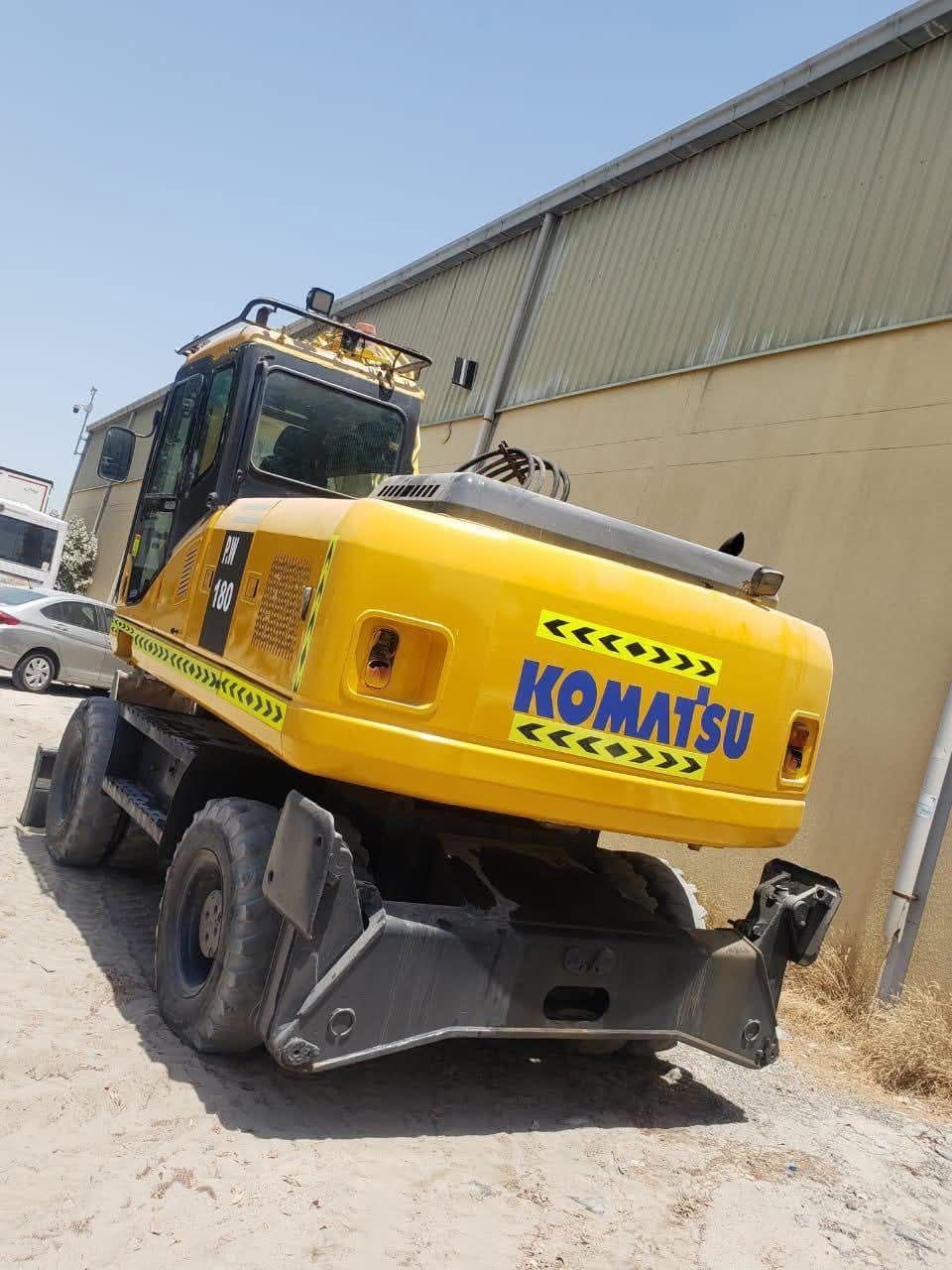 Komatsu PC180 Excavator, 2018 European Import, Located in Aleppo, Buy and Sell Excavators in Syria