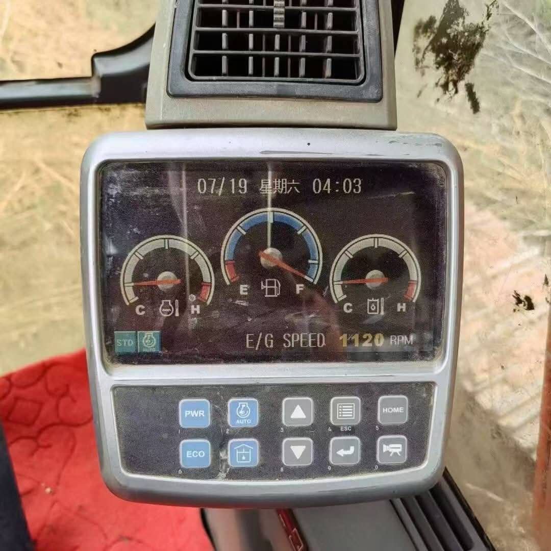 Doosan Excavator for Sale in Homs, 1999 Doosan 150 Excavator, Located in Homs, Heavy Equipment Prices