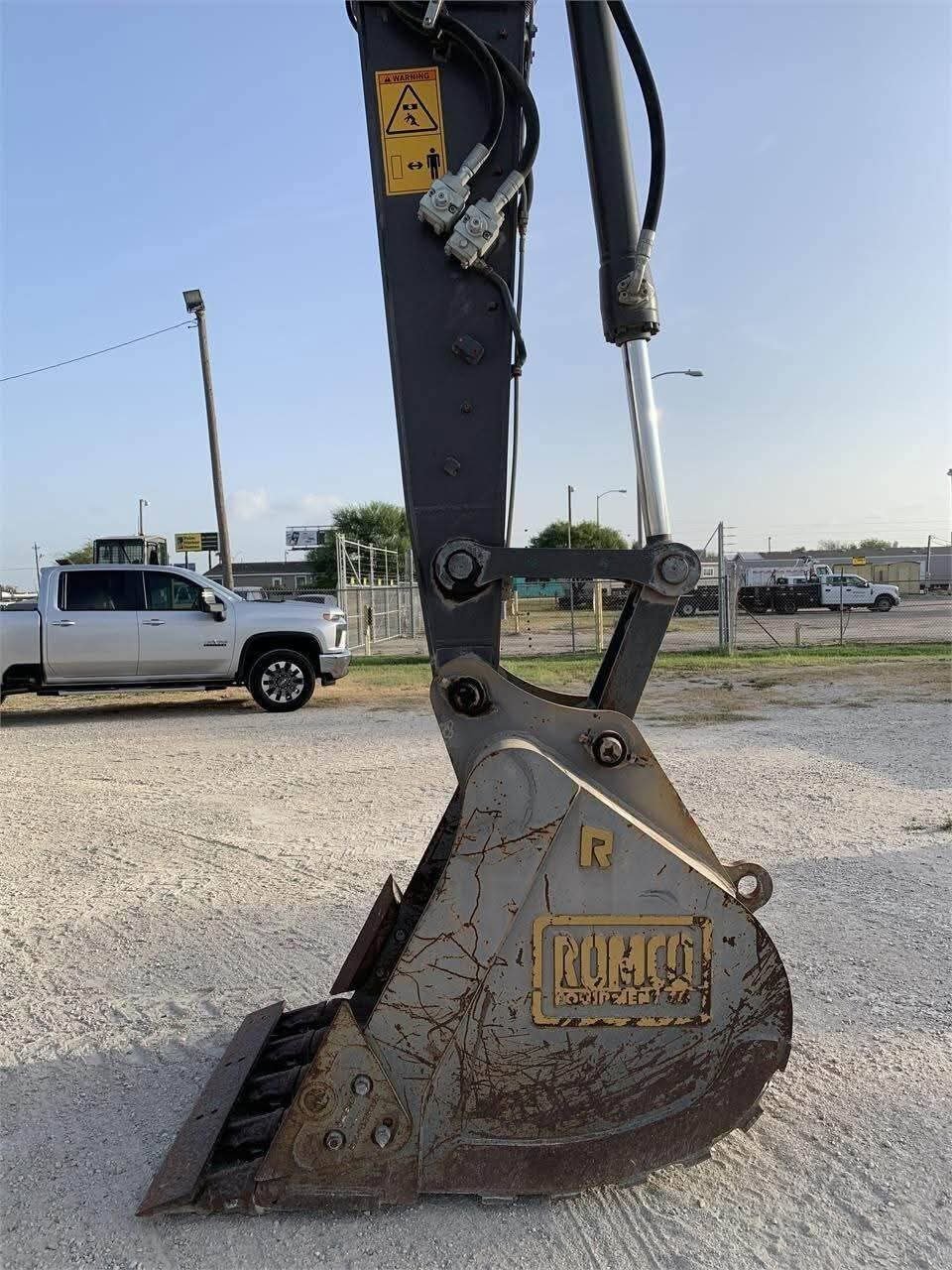 Volvo Excavator for Sale in Hama, Volvo EW180E Wheel Excavator 2019 Almost New – Ready for Immediate Work, Located in Hama