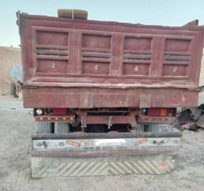 Eugene Dump Truck for Sale in Homs, Eugene Dump Truck Model 420 Year 1996 Located in Homs, Truck Market Syria