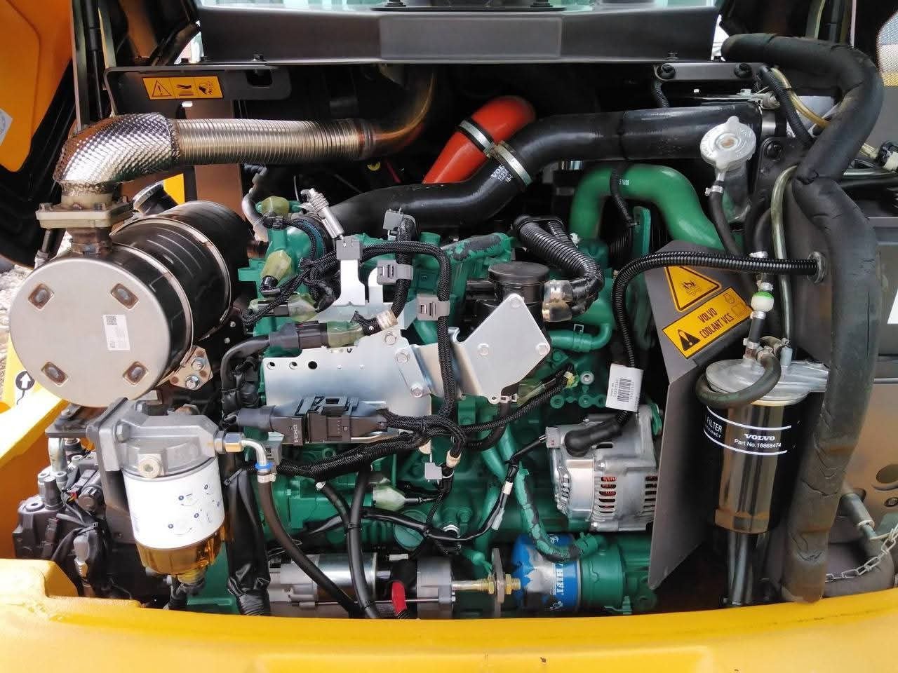 Caterpillar Loader for Sale in Damascus, VOLVO L30G Loader 2015 Located in Damascus, Heavy Equipment Market Syria