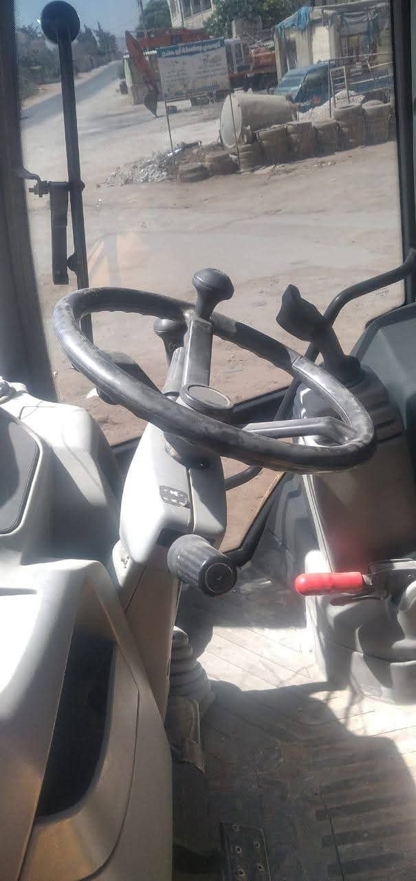 Volvo Loader and Excavator for Sale in Idlib, Volvo Model 2009 Located in Idlib, Heavy Equipment Market Syria