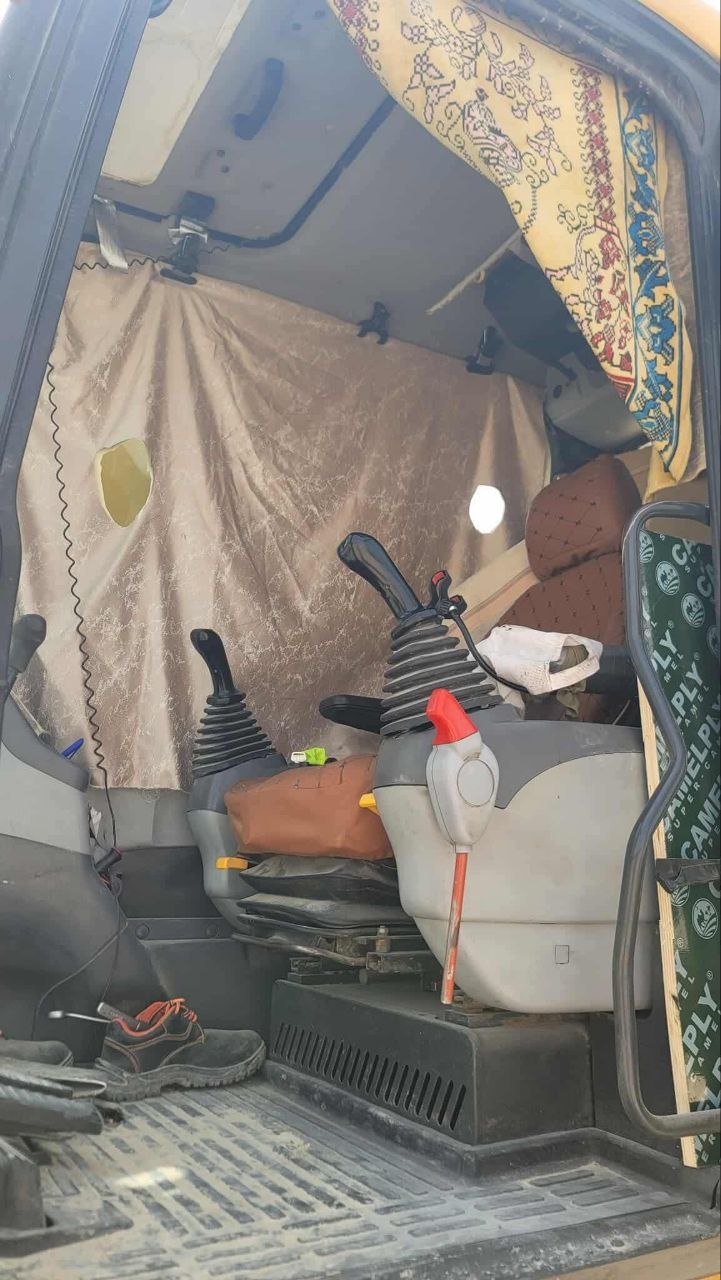 Komatsu Excavator for Sale in Raqqa, Komatsu Model 2016 Located in Raqqa, Heavy Equipment Market Syria