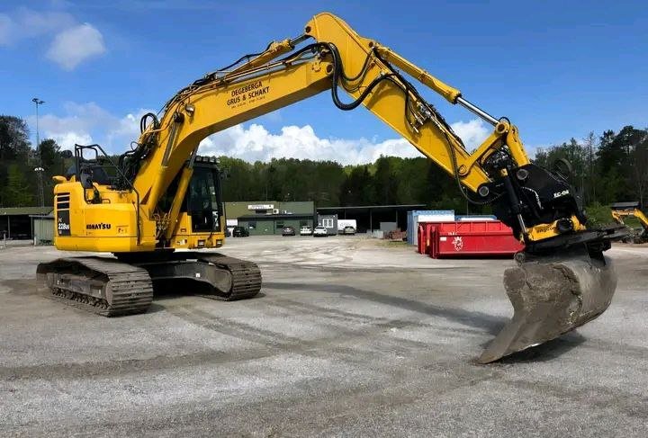 Komatsu Excavator for Sale in Homs, 2019 Komatsu 220 Excavator, Located in Homs, Best Deals on Heavy Equipment