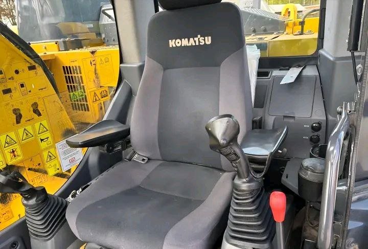 Komatsu Excavator for Sale in Homs, 2019 Komatsu 220 Excavator, Located in Homs, Best Deals on Heavy Equipment
