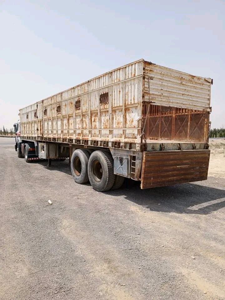 Hyundai Trailer Truck for Sale in Damascus, 1990 Hyundai Truck, Located in Damascus, Best Deals on Heavy Trucks and Equipment