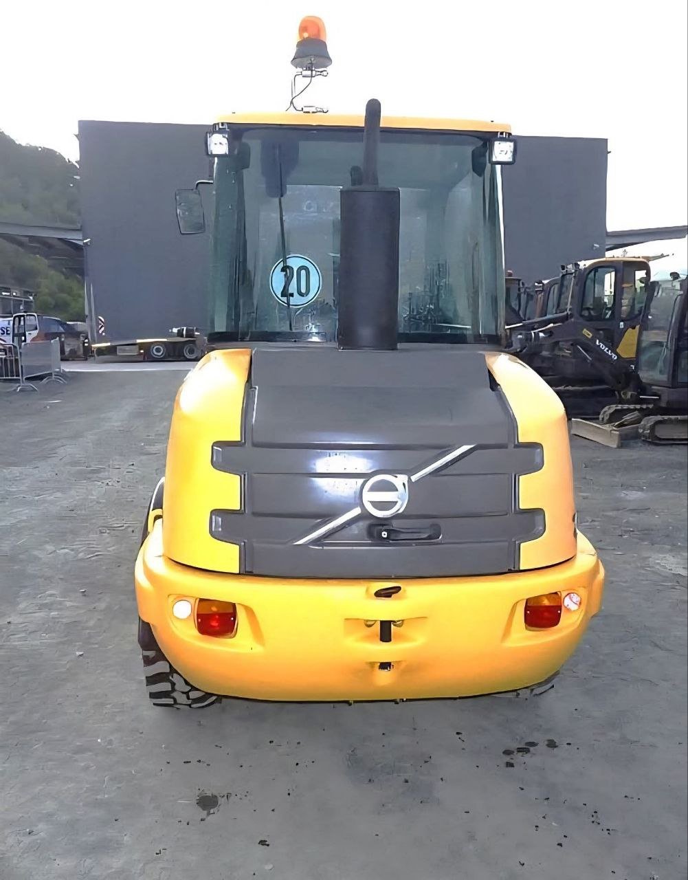 Volvo Loader for Sale in Damascus, 2016 Volvo L25, Located in Damascus, Best Deals on Heavy Loaders and Equipment