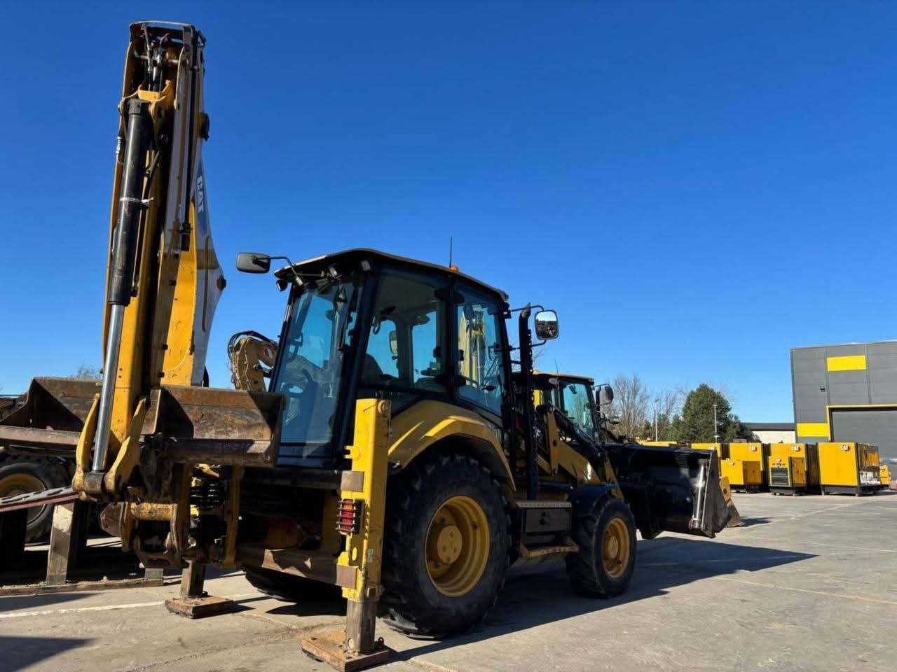CAT Backhoe Loader for Sale in Aleppo, 2015 CAT 432F2, Located in Aleppo, Best Deals on Heavy Loaders and Equipment
