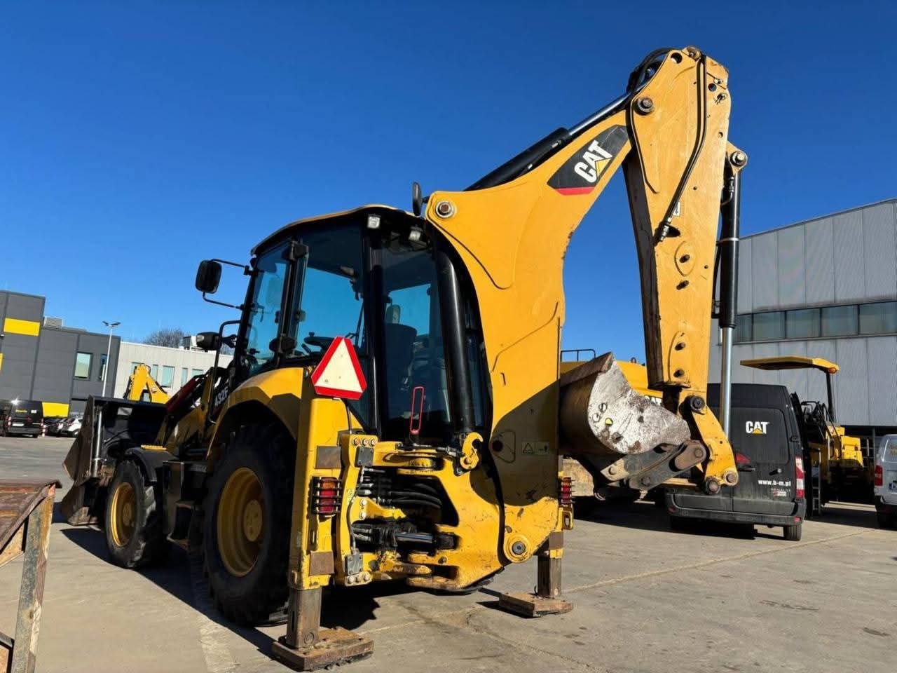 CAT Backhoe Loader for Sale in Aleppo, 2015 CAT 432F2, Located in Aleppo, Best Deals on Heavy Loaders and Equipment