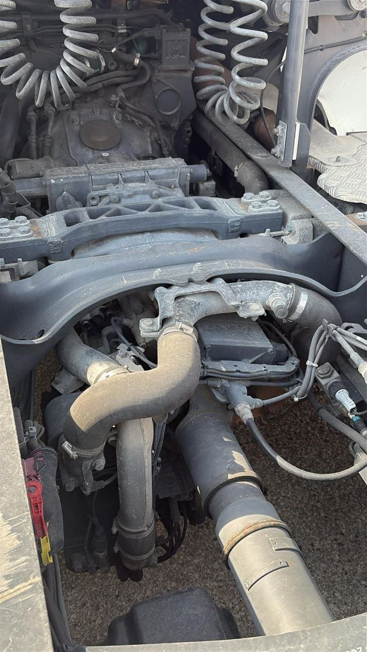 Scania Truck Head for Sale in Latakia, 2017 Scania R490 Updated, Located in Latakia, Special Deals on Trucks and Heavy Equipment