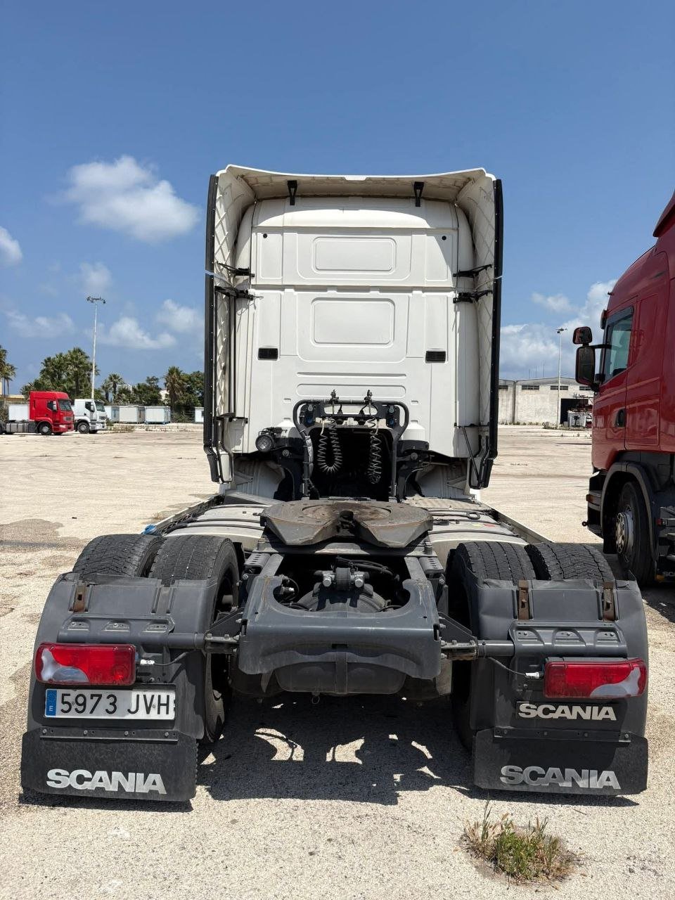 Scania Truck Head for Sale in Latakia, 2017 Scania R490 Updated, Located in Latakia, Special Deals on Trucks and Heavy Equipment