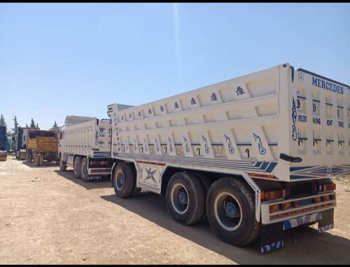 شاحنة قلاب مرسيدس للبيع في حلب, قلاب مرسيدس 460 موديل 2006 تواجد حمص, سوق الشاحنات والمعدات الثقيلة في سوريا