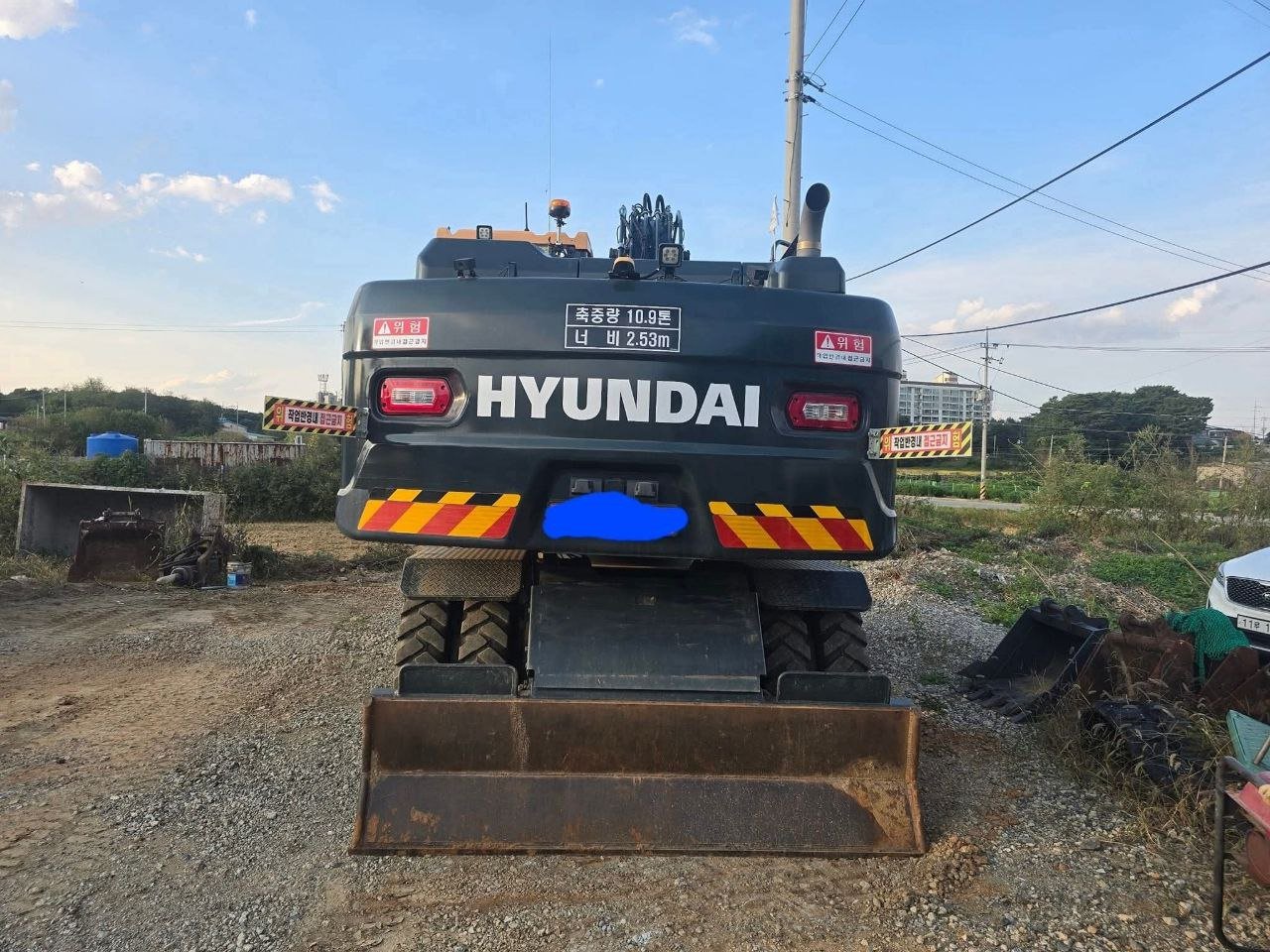 Hyundai Excavator for Sale in Damascus, 2023 Hyundai HW210A Almost New, Located in Damascus, Best Deals on Modern Excavators and Heavy Equipment