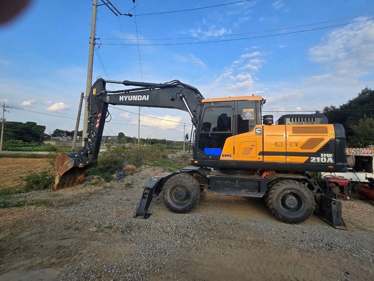 Hyundai Excavator for Sale in Damascus, 2023 Hyundai HW210A Almost New, Located in Damascus, Best Deals on Modern Excavators and Heavy Equipment