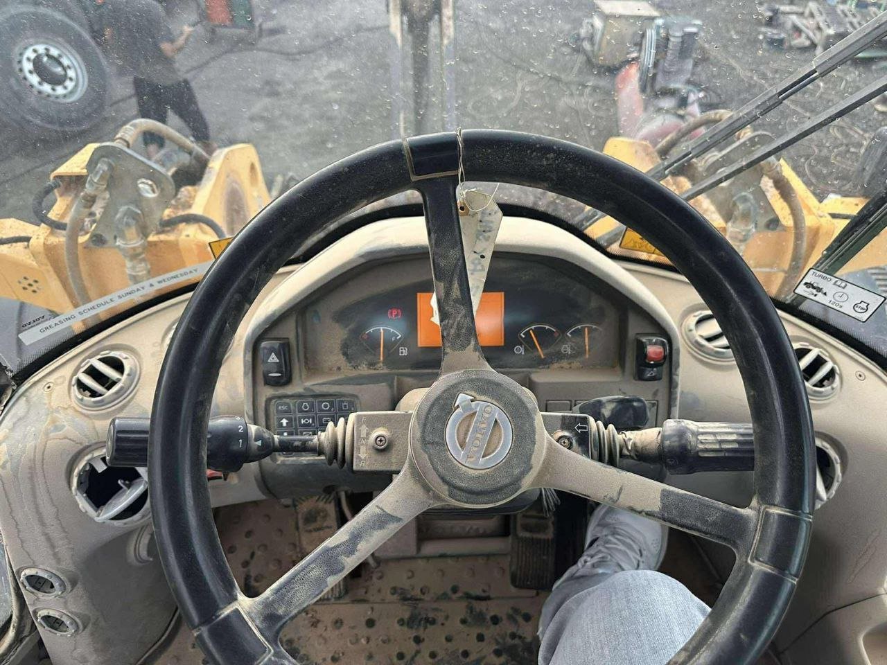 Volvo Loader for Sale in Damascus, 2016 Volvo 90F Wheel Loader in Excellent Condition, Located in Damascus, Best Deals on Loaders and Heavy Equipment