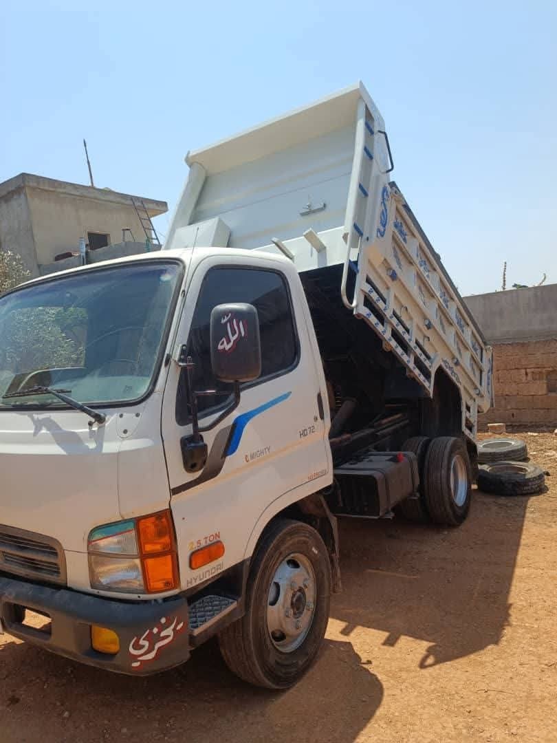 Hyundai Dump Truck for Sale in Damascus, Hyundai Tipper 420 Model 2008 Located in Damascus, Heavy Equipment Market in Syria