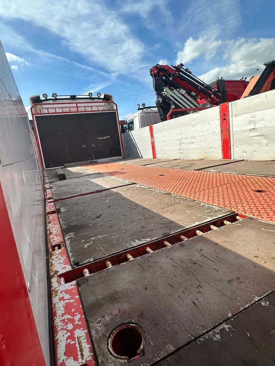 Scania Truck for Sale in Damascus, 2017 Scania V8 R520 in Good Condition, Located in Damascus, Largest Market for Trucks and Heavy Equipment