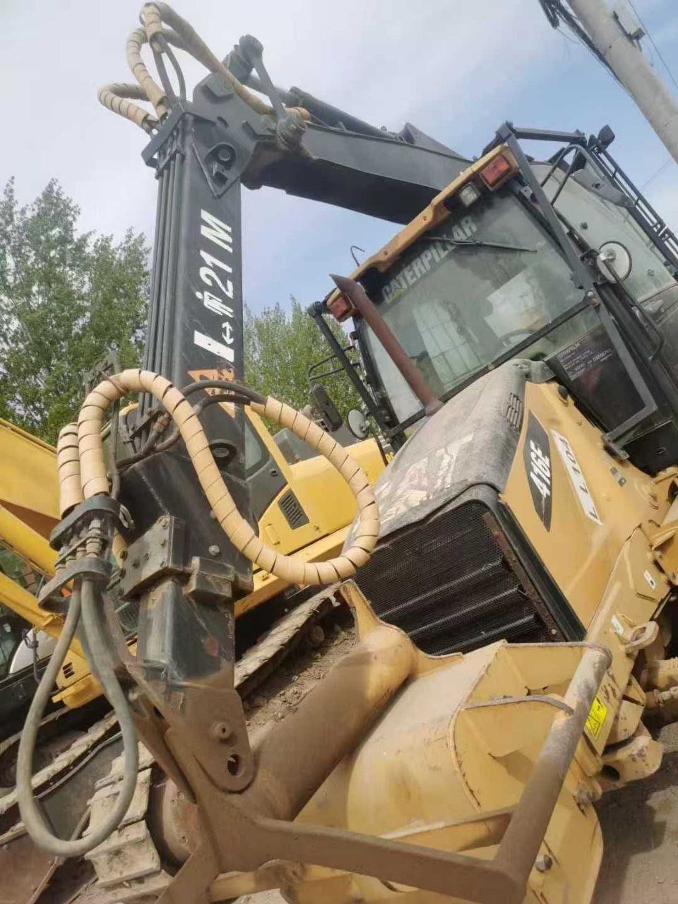 Caterpillar trucks in Damascus, Caterpillar 416, 1997 model, Damascus, the best site for selling heavy equipment in Syria