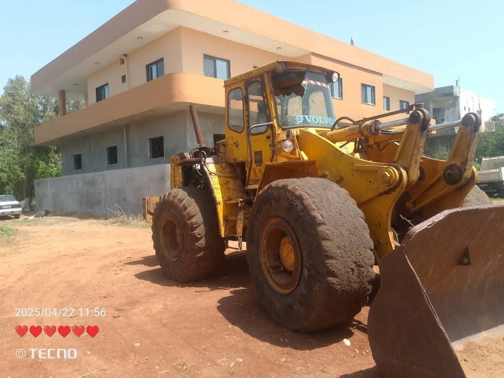 تركس  فولفو في دمشق, لودر فولفو L20 موديل1996تواجد دمشق, أفضل موقع لبيع المعدات الثقيلة في سوريا