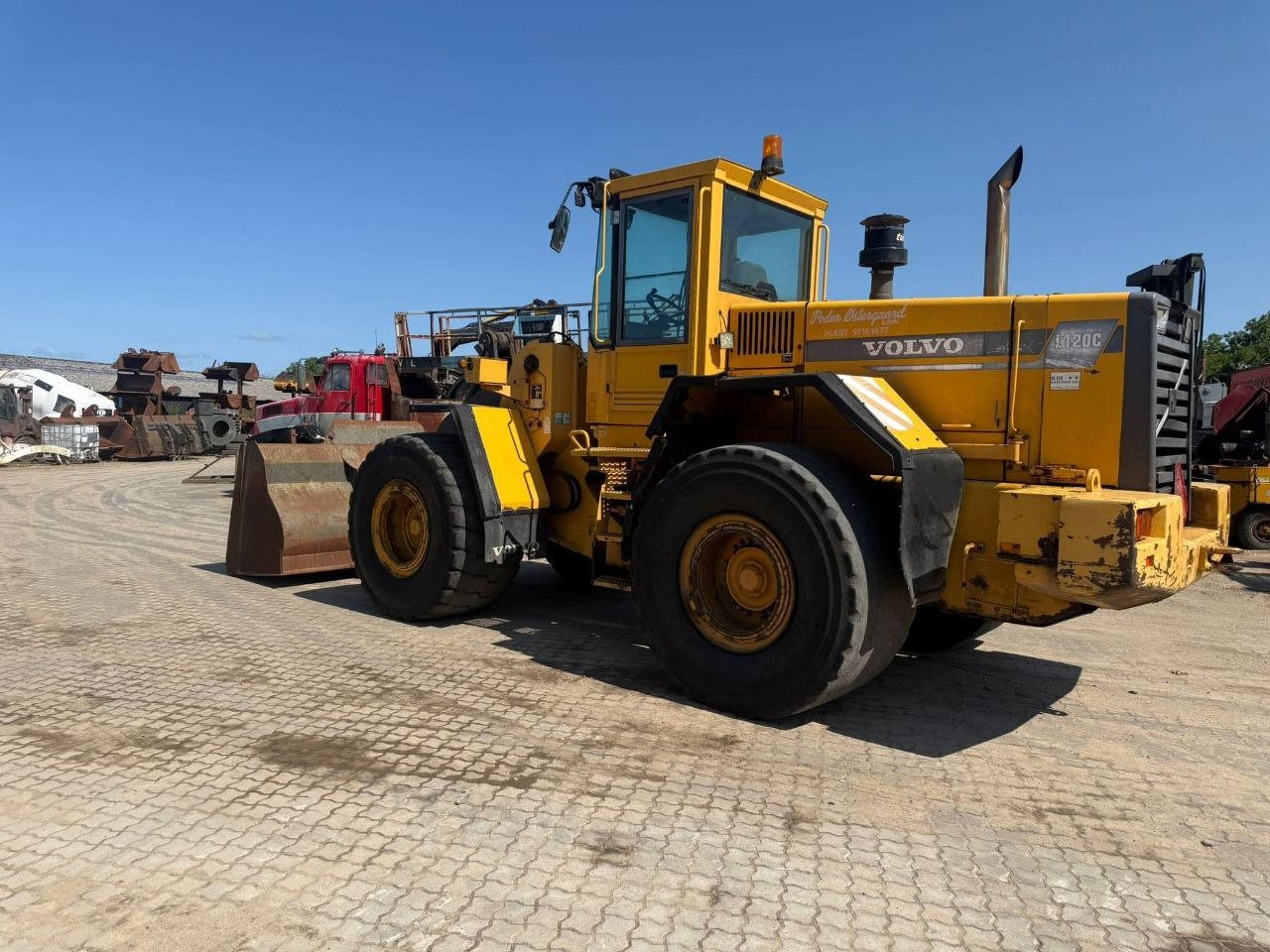 تركس فولفو للبيع في حلب , لودر فولفو L80F موديل 1999 تواجد حلب , أفضل سوق عربي لبيع المعدات الثقيلة في سوريا