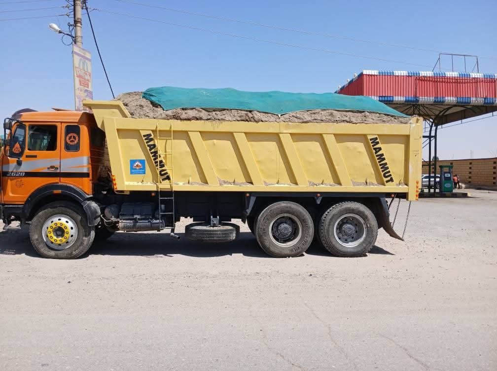 شاحنة قلاب للبيع في سوريا, قلاب مرسيدس مديل 1987تواجد ديرالزور, يوجد توصيل لجميع محافظات سوريا