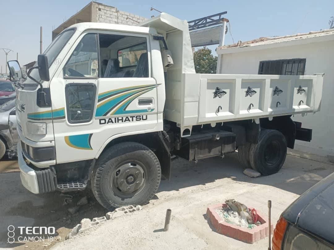 Dump truck for sale in Syria, Daihatsu 260C dump truck, 2006 model, located in Damascus, the best site for selling heavy equipment in Syria.