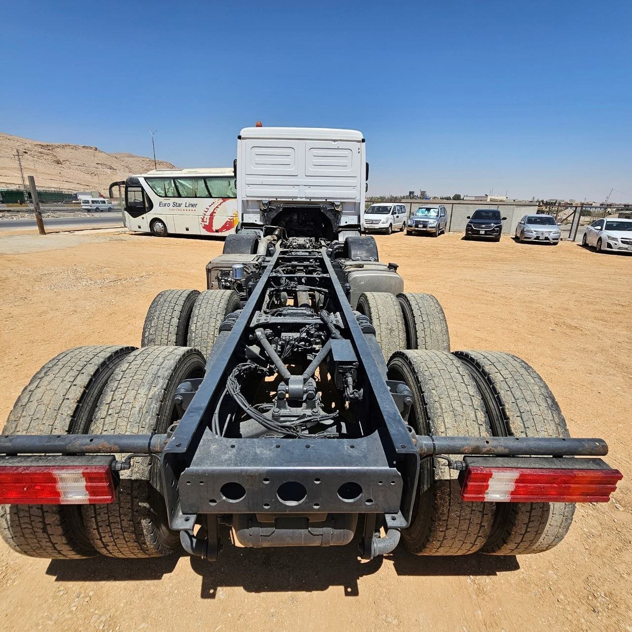 راس شاحنة للبيع في سوريا, مرسيدس اكتروس 3241 سنة الصنع 2010 تواجد دمشق, أفضل موقع لبيع المعدات الثقيلة في سوريا