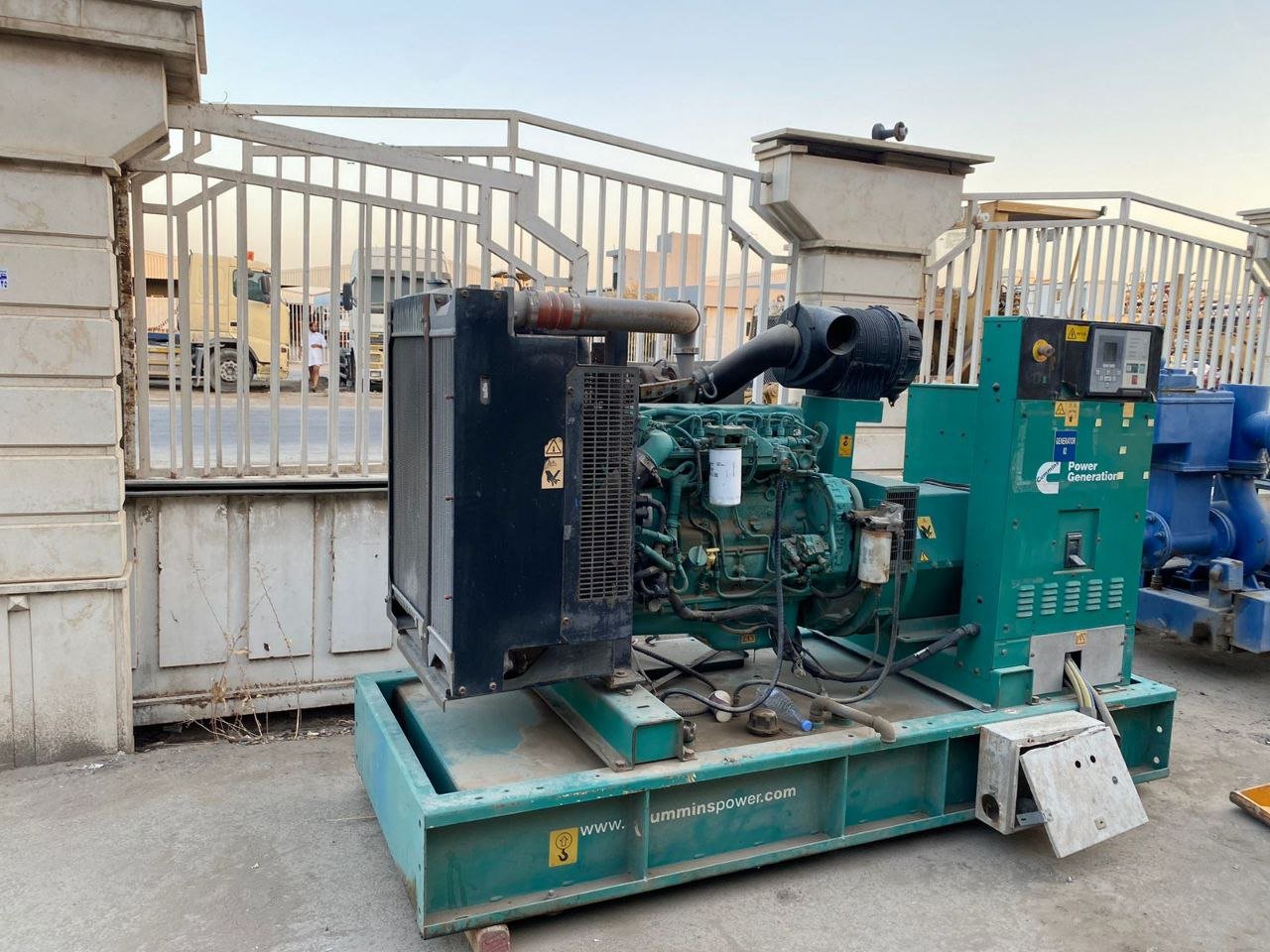 مولد كهرباء كومينز للبيع في حماة , Generator Cummins 110 KVA موديل 2002 تواجد حماة , أفضل سوق لبيع وشراء المولدات في سوريا