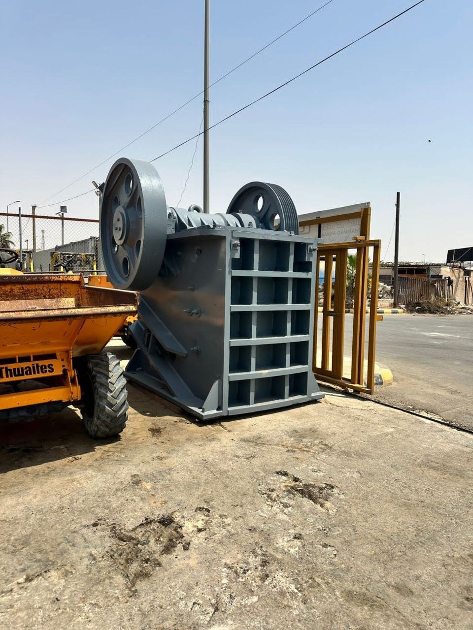 كسارة صخور للبيع في سوريا, Jaw crusher 110 موديل 1980 تواجد دمشق, أفضل موقع لبيع المعدات الثقيلة في سوريا