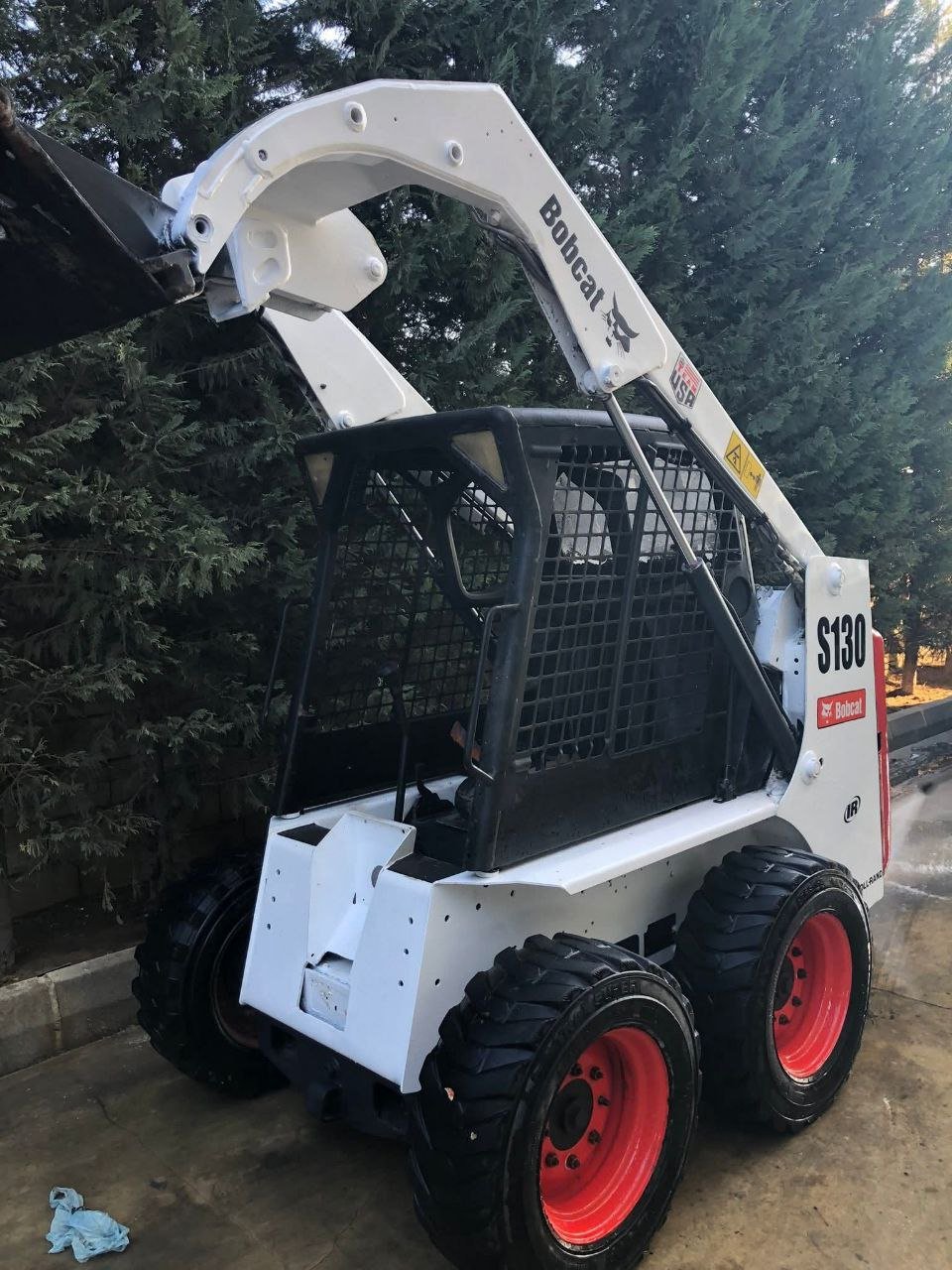 بوبكات للبيع في سوريا,  Bobcat S130 موديل 2005  تواجد دمشق, أفضل موقع لبيع المعدات الثقيلة في سوريا