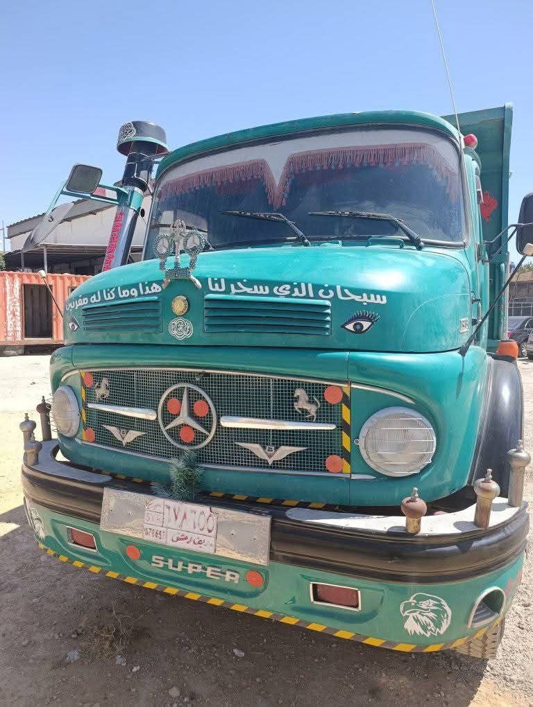 Dump truck for sale in Syria, Mercedes 1313, 1988 model, located in Damascus, the best site for selling heavy equipment in Syria.
