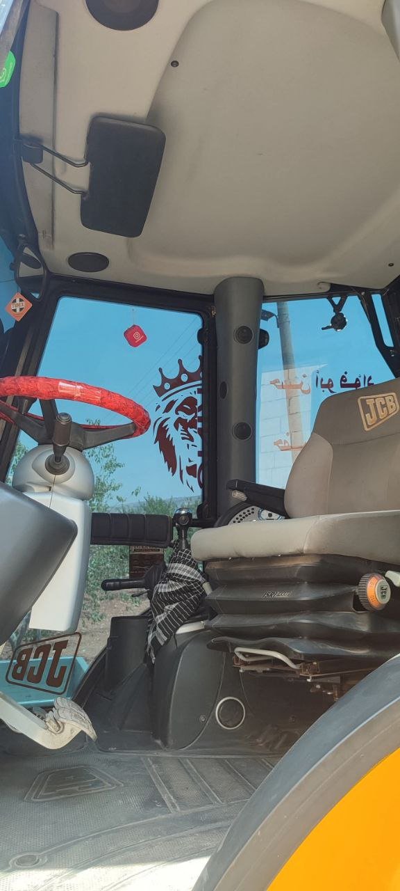 تركس للبيع في سوريا , JCB 3CX موديل 2006 تواجد ادلب, أفضل موقع لبيع الشاحنات والمعدات الثقيلة في سوريا