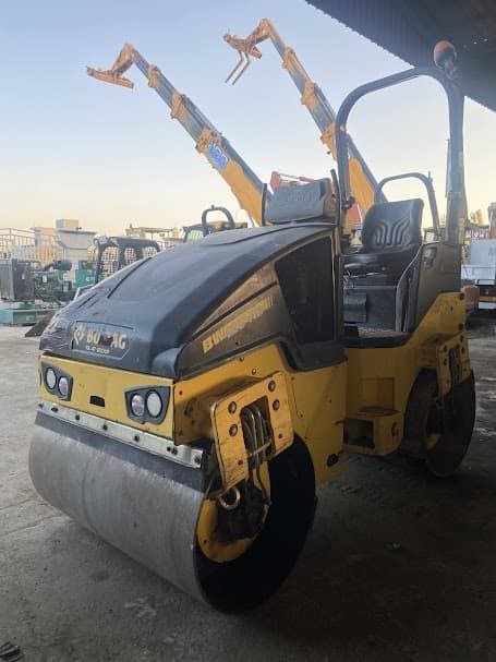 Roller for sale in Syria, Bomag BW120 model 2015 exported from Saudi Arabia to Syria, the best site for selling trucks and heavy equipment in Syria.