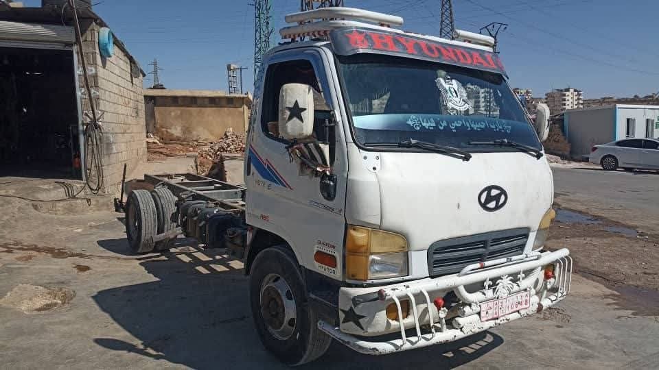 Truck head for sale in Syria, Hyundai Intercooler model 2007 located in Aleppo, the best place to sell trucks and heavy equipment in Syria.