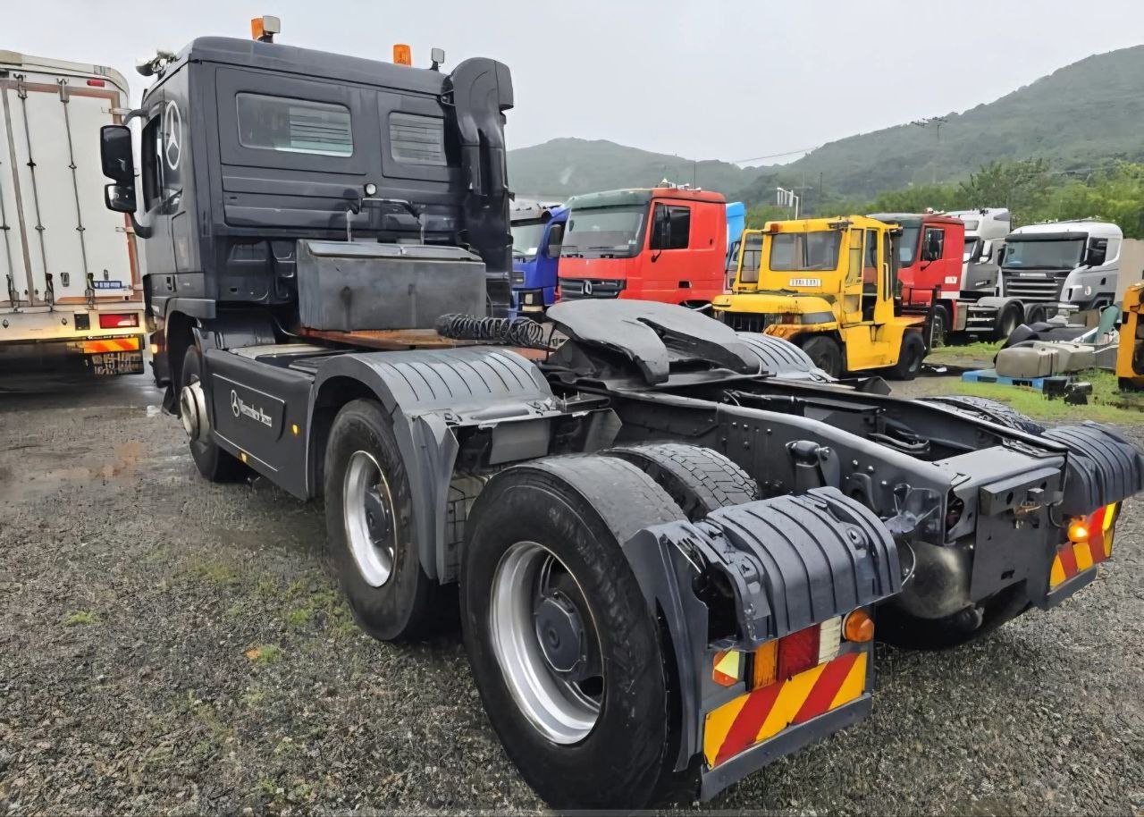 Truck head for sale in Syria, MERCEDES-BENZ ACTROS model 2011 located in Aleppo, the best site for selling trucks and heavy equipment in Syria.