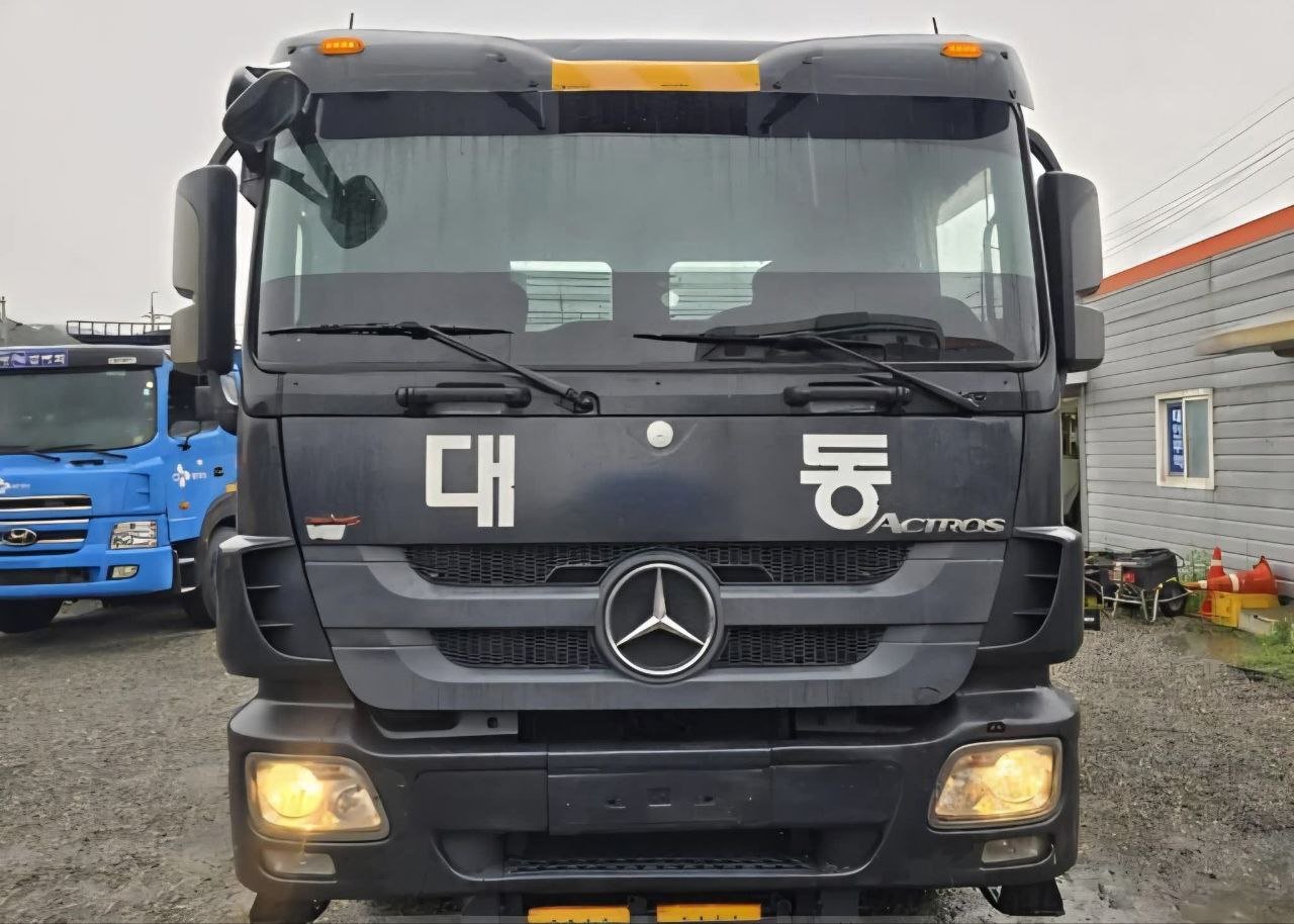 Truck head for sale in Syria, MERCEDES-BENZ ACTROS model 2011 located in Aleppo, the best site for selling trucks and heavy equipment in Syria.