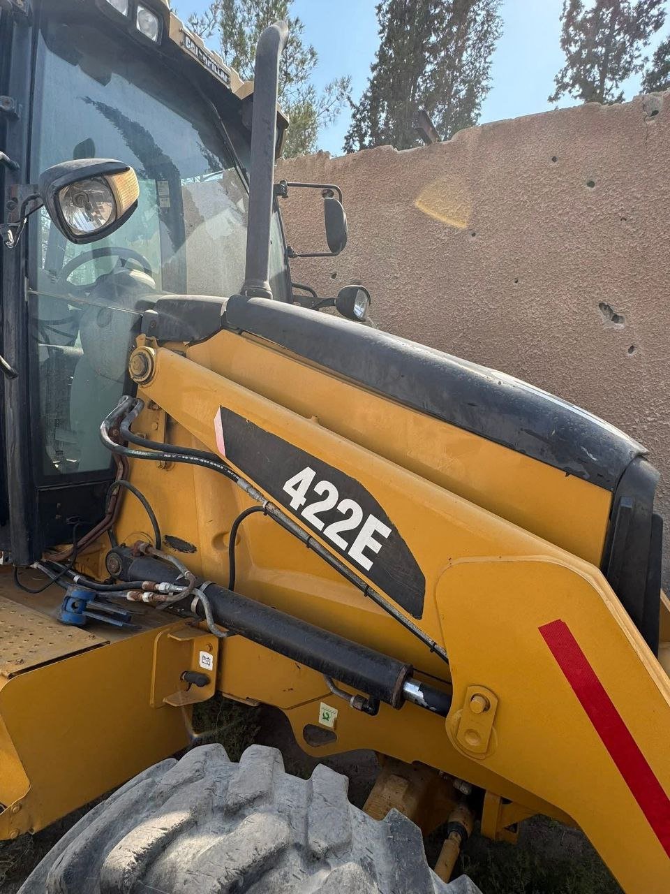 تركس للبيع في سوريا, Caterpillar 422E موديل 2010 تواجد دمشق, أفضل موقع لبيع الشاحنات والمعدات الثقيلة في سوريا