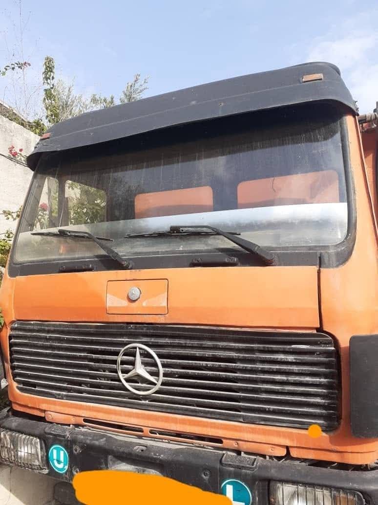 Mercedes truck for sale in Syria, Mercedes 410 model 2007 available in Damascus, the best site for selling trucks and heavy equipment in Syria