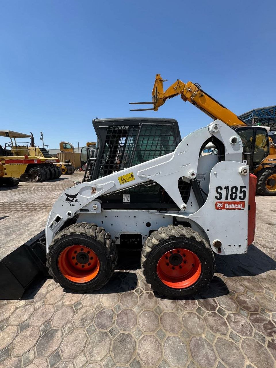 Bobcat S185 for sale in Damascus, Bobcat S185 model 2021 available in Damascus, the best website for selling trucks and heavy equipment in Syria